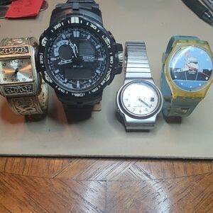 10/$20 Lot Of 4 Men's & Women's Watches As-Is For Parts Or Repair